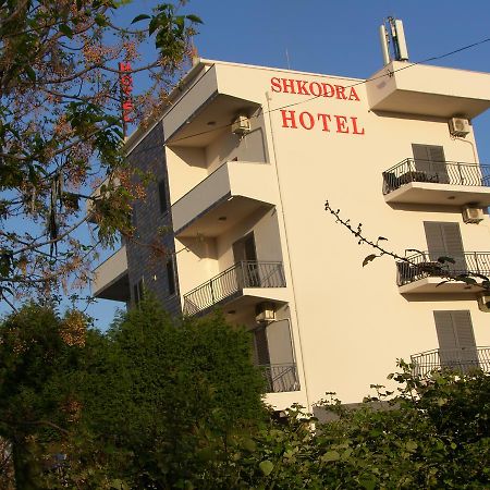 Shkodra Hotel ภายนอก รูปภาพ