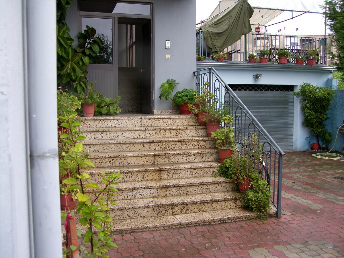 Shkodra Hotel ภายนอก รูปภาพ