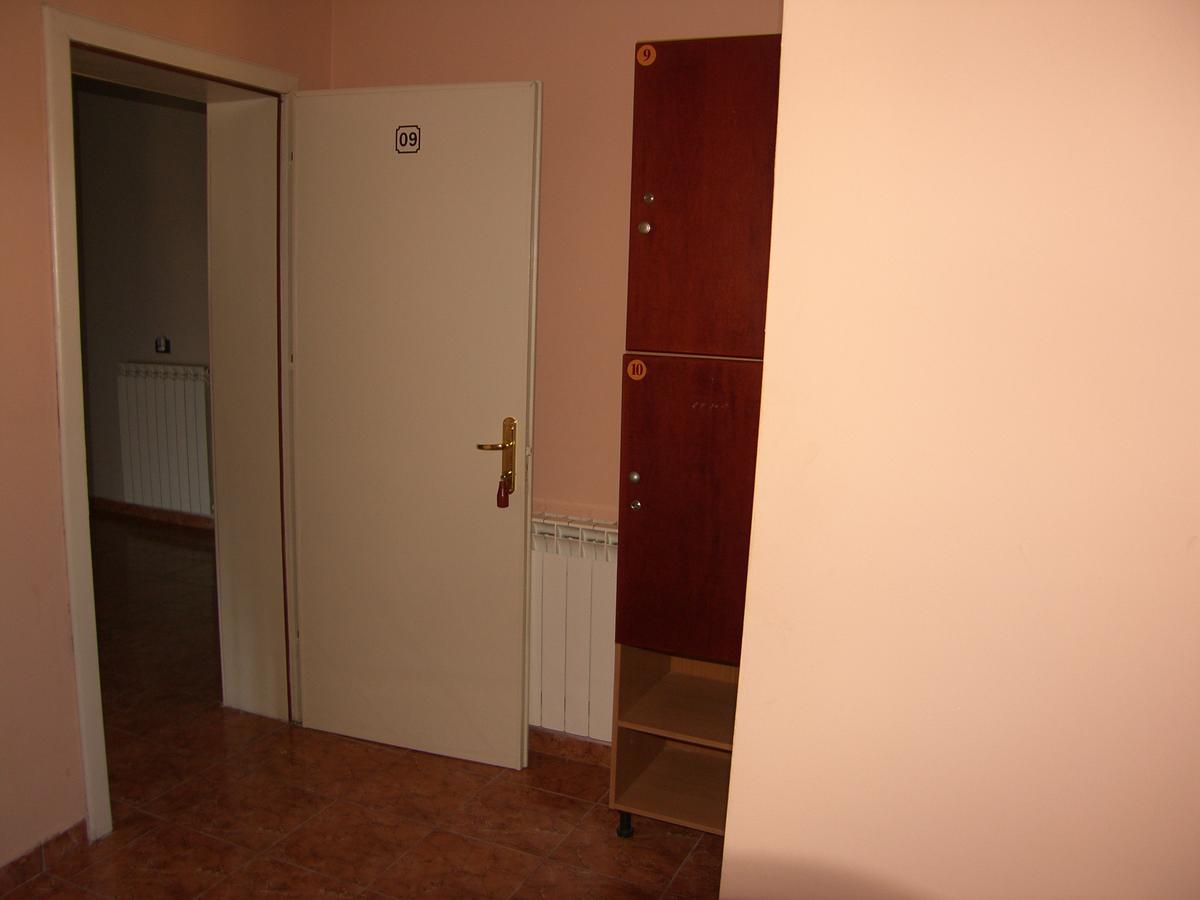 Shkodra Hotel ภายนอก รูปภาพ