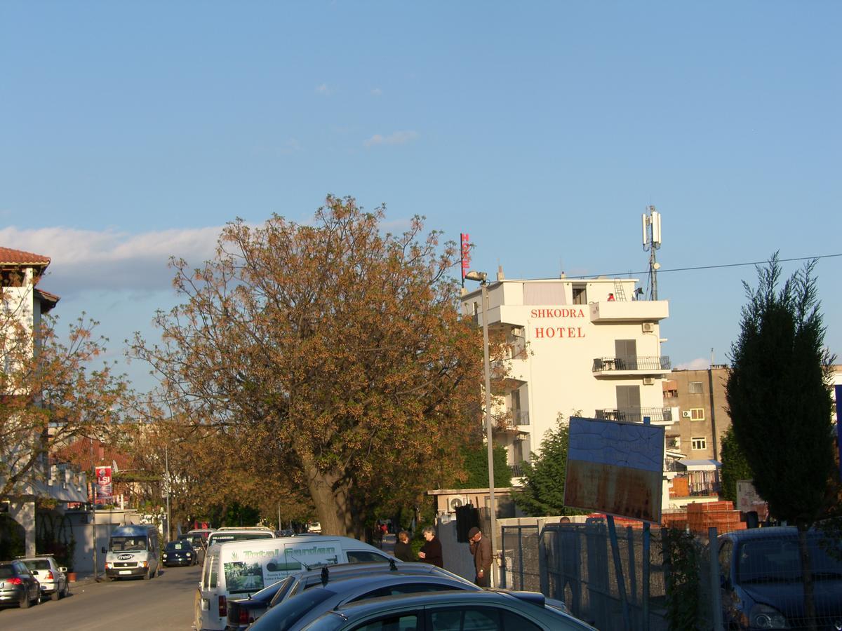 Shkodra Hotel ภายนอก รูปภาพ